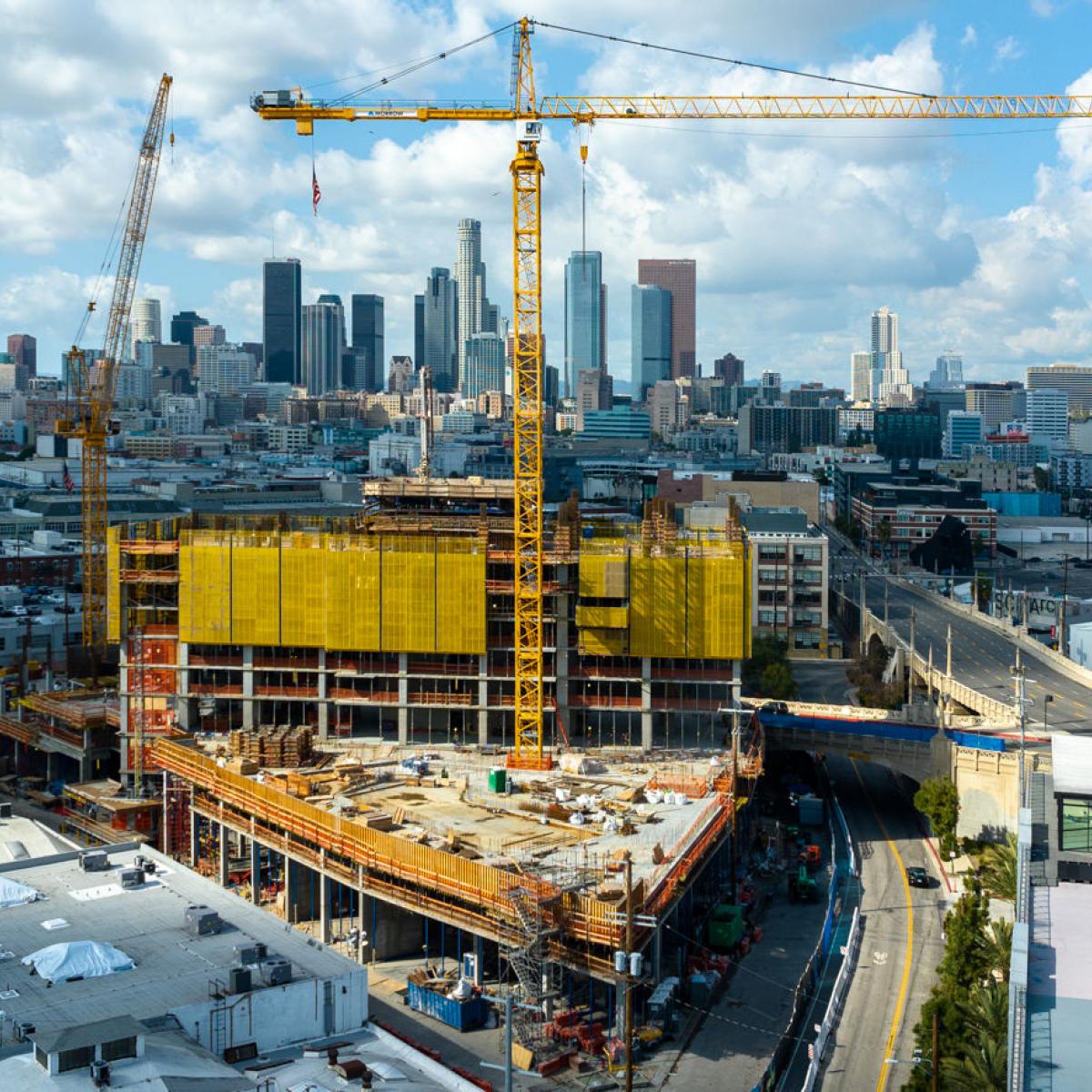 The Arts District's first high-rise starts to take shape at 520 S 